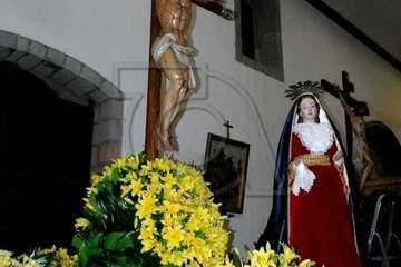 Los 8 pasos de la procesión del Viernes Santo, a punto en la Basílica de Telde (Foto TA)